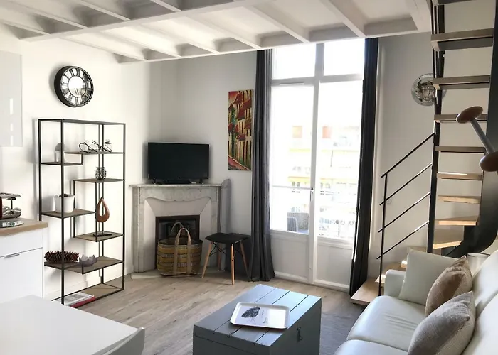 Apartment Le Nid Nizza